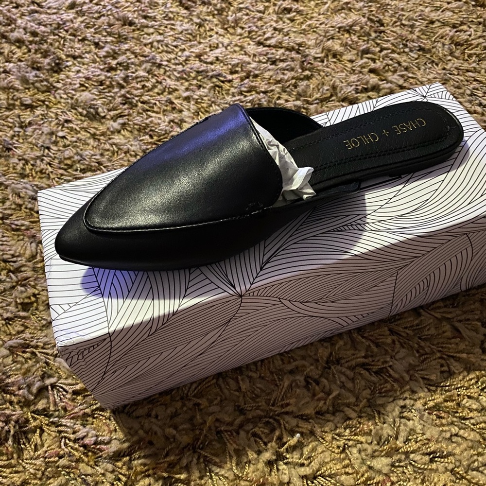 Chase & Chloe black loafers